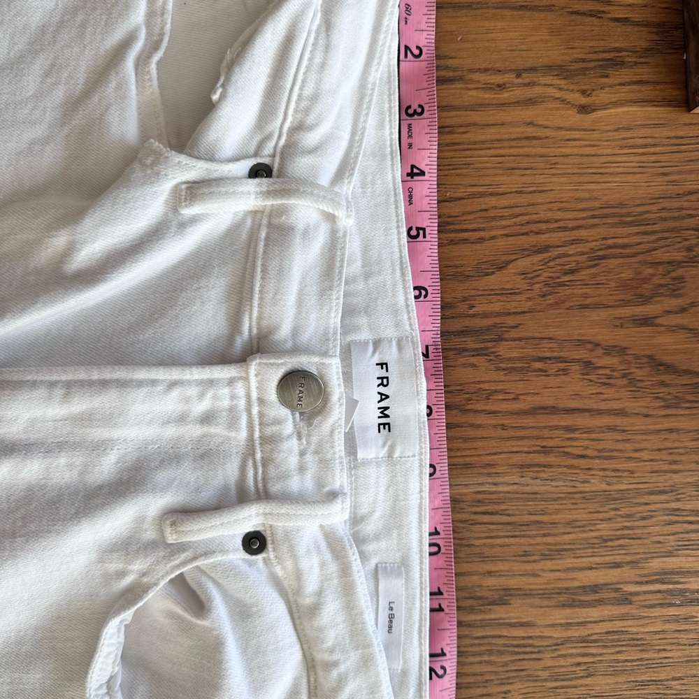 Frame white jeans